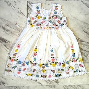 Toddler 3T white flower vine sleeveless dress